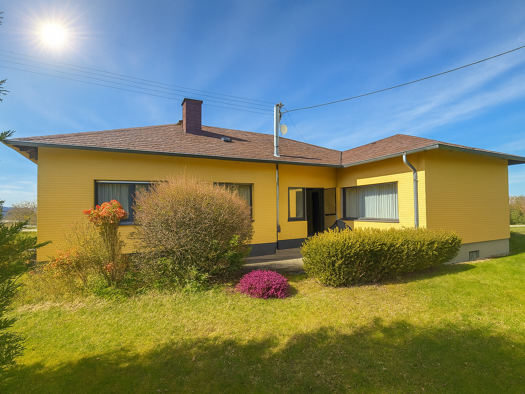 Bungalow zum Kauf 289.997 € 5 Zimmer 127 m² 698 m² Grundstück frei ab sofort Laachstraße 33 Kürrenberg Mayen 56727