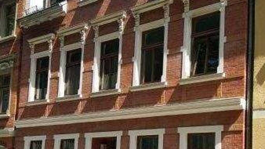 Wohnung zur Miete 245 € 2 Zimmer 41 m² 1. Geschoss frei ab sofort Burgstraße 7 Mylau Reichenbach 08499