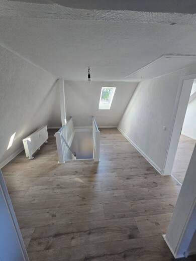 Wohnung zur Miete 899 € 5 Zimmer 115,6 m² 1. Geschoss frei ab sofort Marienstrasse 8 Kirchen Kirchen (Sieg) 57548