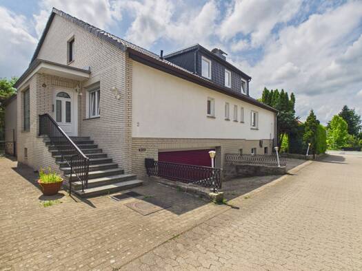 Mehrfamilienhaus zum Kauf 429.000 € 10 Zimmer 310 m² 799 m² Grundstück Schulstraße 2 Destedt Cremlingen 38162
