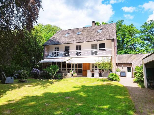 Einfamilienhaus zum Kauf provisionsfrei 879.000 € 10 Zimmer 210 m² 1.318 m² Grundstück Oberneuland Ost 28355
