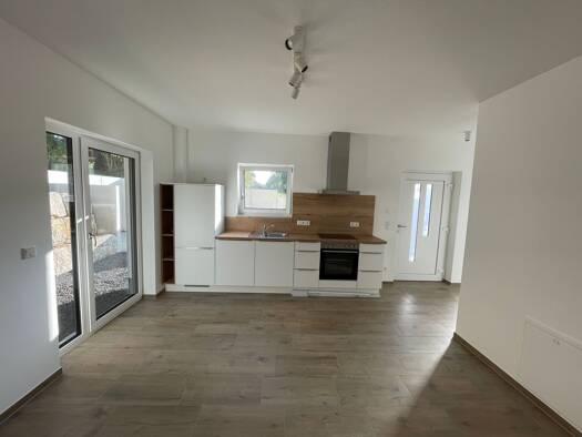 Wohnung zur Miete 750 € 1 Zimmer 56 m² Geschoss EG/2 frei ab sofort Rainsberg 20 Münchaurach Aurachtal 91086