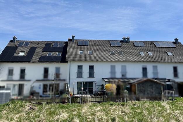 Reihenmittelhaus zum Kauf 590.000 € 5 Zimmer 152 m² 187 m² Grundstück frei ab 01.09.2025 Buchloe Buchloe 86807