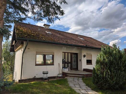 Einfamilienhaus zum Kauf 466.000 € 8,5 Zimmer 680 m² Grundstück frei ab sofort Lilienstraße 4 Altheim Walldürn 74731