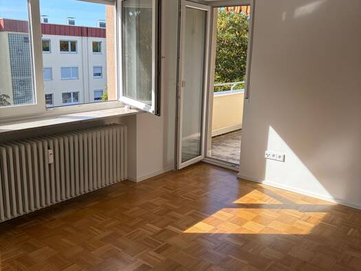 Wohnung zur Miete 645 € 2 Zimmer 46 m² Geschoss 3/4 frei ab sofort Mögeldorf Nürnberg 90480