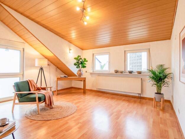 Mehrfamilienhaus zum Kauf als Kapitalanlage geeignet 415.000 € 7 Zimmer 133 m² 164 m² Grundstück Wixhausen Darmstadt 64291