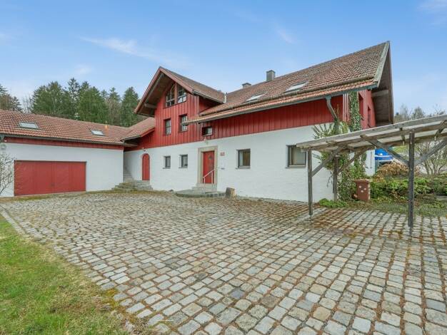 Einfamilienhaus zum Kauf 349.000 € 7 Zimmer 292,3 m² 1.587 m² Grundstück Bibereck Perlesreut 94157