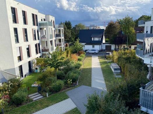 Wohnung zur Miete 1.560 € 3,5 Zimmer 95 m² Geschoss 3/4 frei ab 01.04.2026 Baltrumer Straße 10 Thon Nürnberg 90425