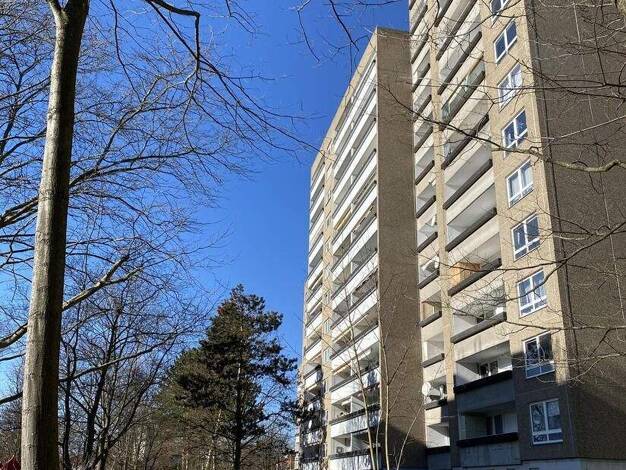 Wohnung zum Kauf 122.000 € 2 Zimmer 61 m² 9. Geschoss Innenstadt Kaiserslautern 67663