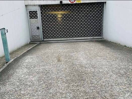 Tiefgarage zur Miete provisionsfrei 120 € 10 m² Zuffenhausen Stuttgart 70435