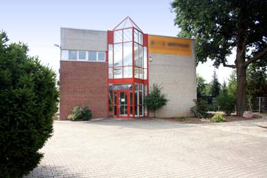 Büro-/Praxisfläche zur Miete provisionsfrei 600 € 6 Zimmer Kleinkoschen Senftenberg 01968