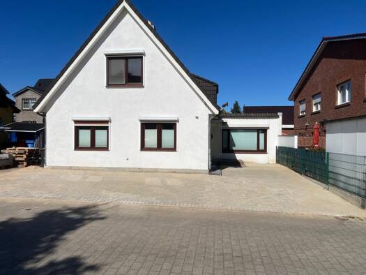 Doppelhaushälfte zur Miete 1.750 € 4 Zimmer 122 m² 130 m² Grundstück Henstedt-Ulzburg 24558