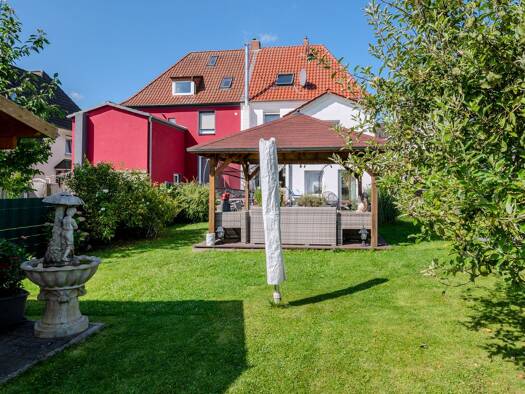 Doppelhaushälfte zum Kauf 339.000 € 6,5 Zimmer 180 m² 417 m² Grundstück frei ab 30.11.2026 Grafenstraße 14 Wickede Wickede (Ruhr) 58739