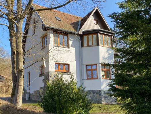 Villa zur Miete 1.330 € 6 Zimmer 152 m² 1.209 m² Grundstück frei ab sofort Römhild Römhild 98630