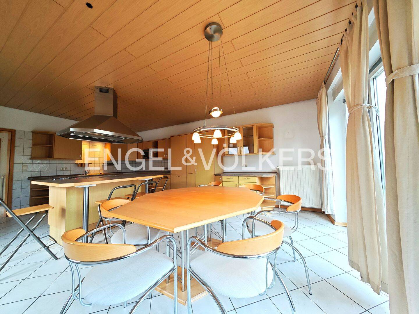 Immobilie in Schöningen - Einfamilienhaus & Mehrfamilienhaus mit großem Entwicklungspotenzial - Bild 3