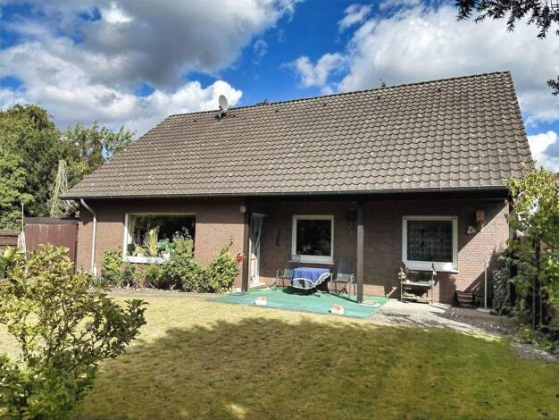 Einfamilienhaus zum Kauf 270.000 € 5 Zimmer 132,2 m² 678 m² Grundstück Ahlhorn Großenkneten 26197