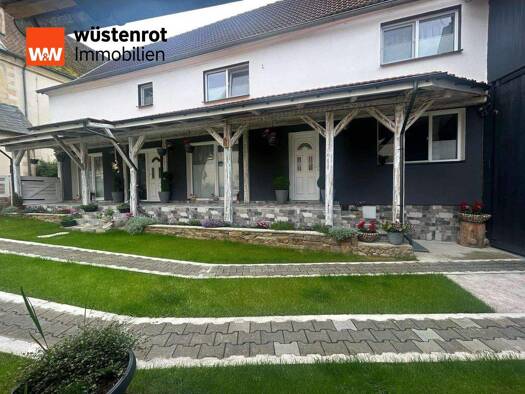 Einfamilienhaus zum Kauf 240.000 € 9 Zimmer 196,3 m² 481 m² Grundstück Höchheim 97633