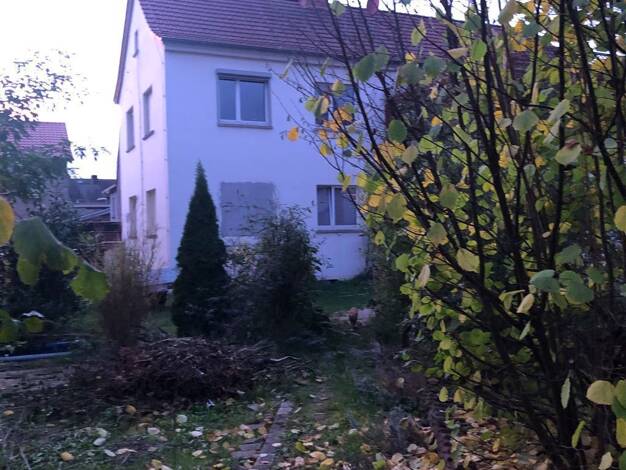 Mehrfamilienhaus zum Kauf 225.000 € 12 Zimmer 200 m² 657 m² Grundstück Bennungen Südharz 06536