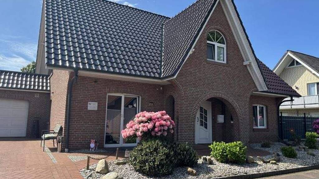 Einfamilienhaus zum Kauf 449.000 € 7 Zimmer 180 m² 965 m² Grundstück Kellerhöhe 49661