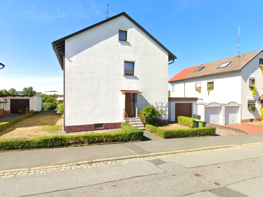 Mehrfamilienhaus zum Kauf 265.000 € 11 Zimmer 140 m² 536 m² Grundstück Neustadt Neustadt bei Coburg 96465