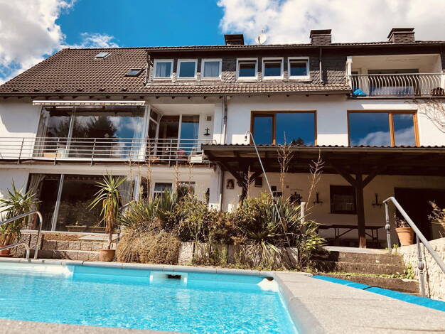 Einfamilienhaus zum Kauf provisionsfrei 565.000 € 8 Zimmer 205 m² 1.200 m² Grundstück Neviges-Tönisheide Velbert 42553