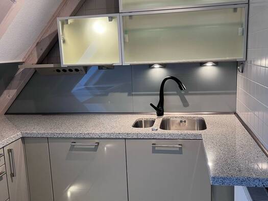 Maisonette zur Miete 1.350 € 4 Zimmer 100 m² Geschoss 4/4 frei ab 01.02.2026 Maichingen Sindelfingen 71069