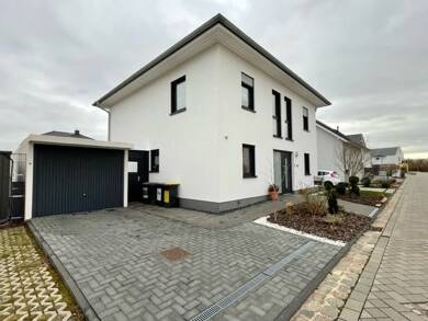 Haus zur Miete 2.149 € 4,5 Zimmer 145 m² Heide - Süd Halle (Saale) 06120