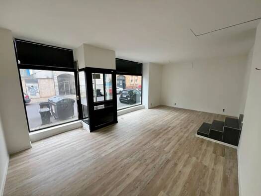 Büro zur Miete provisionsfrei 840 € 3 Zimmer 89 m² Bürofläche August-Wolff-Straße 5 Biebrich Wiesbaden 65203