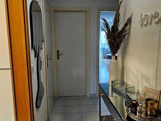 Wohnung zur Miete 850 € 3 Zimmer 70 m² Geschoss 2/3 frei ab sofort Großgartacher Straße 214 Böckingen Heilbronn 74080