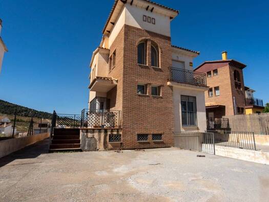 Villa zum Kauf 280.000 € 4 Zimmer 226 m² 557 m² Grundstück Dílar 18152