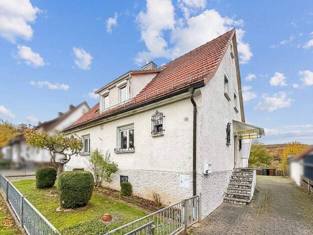 Doppelhaushälfte zum Kauf 164.800 € 5 Zimmer 124 m² 807 m² Grundstück Laisa Battenberg 35088