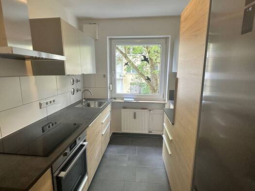 Wohnung zur Miete 720 € 3 Zimmer 72 m² Geschoss 1/4 frei ab 30.04.2026 Maxfeld Nürnberg 90408