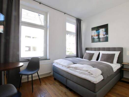 Wohnung zur Miete Wohnen auf Zeit 1.490 € 1 Zimmer 20 m² frei ab 31.12.2025 Altstadt-Nord Köln 50668