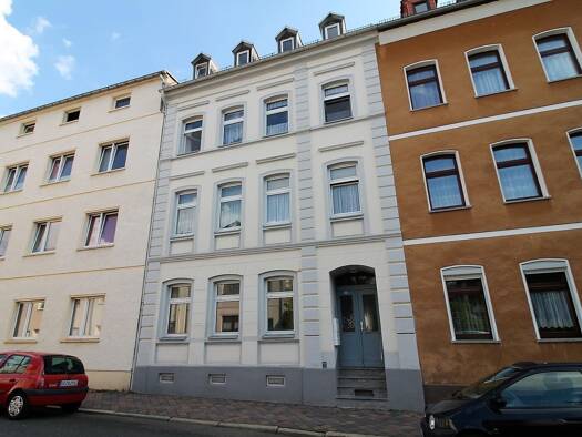 Mehrfamilienhaus zum Kauf provisionsfrei 70.000 € 8 Zimmer 201 m² 110 m² Grundstück frei ab sofort Glauchau 08371