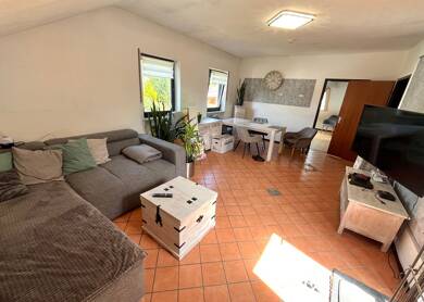 Wohnung zur Miete 355 € 2 Zimmer 55 m² Dachgeschoss, EG frei ab sofort Wiebelskirchen Neunkirchen/Saar 66540