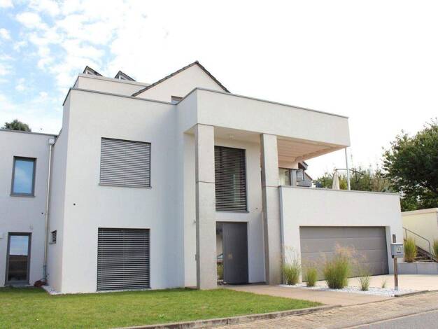 Einfamilienhaus zum Kauf provisionsfrei 1.680.000 € 7 Zimmer 277 m² 440 m² Grundstück Obernburg Obernburg am Main 63785