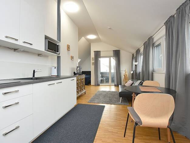 Wohnung zur Miete auf Zeit 1.480 € 1,5 Zimmer 44 m² frei ab sofort Perouse Rutesheim 71277