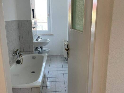 Wohnung zur Miete 420 € 3 Zimmer 58 m² Am Bahnhof 38 Heldrungen 06577