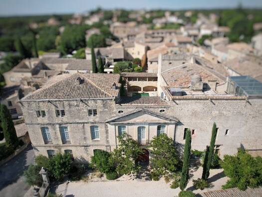 Schloss zum Kauf 2.250.000 € 1.368 m² 1.805 m² Grundstück UZES 30700