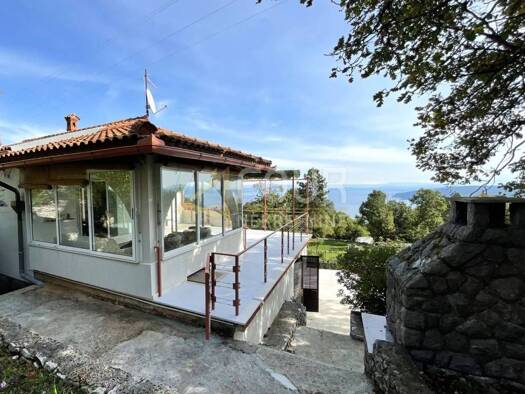 Haus zum Kauf 450.000 € 6 Zimmer 170 m² Moscenice, Moscenicka Draga Mošćenička Draga