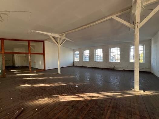 Produktionshalle zur Miete 900 € 450 m² Lagerfläche Ohligs-Aufderhöhe Solingen 42697