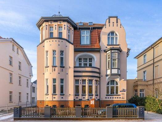 Villa zum Kauf 2.400.000 € 596 m² 625 m² Grundstück frei ab sofort Seebad Bansin Heringsdorf 17429