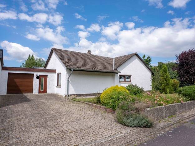 Einfamilienhaus zum Kauf 325.000 € 5 Zimmer 135 m² 822 m² Grundstück Groß Ilsede Ilsede 31241