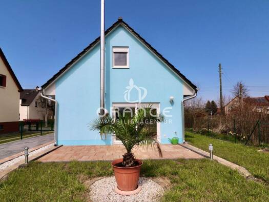 Einfamilienhaus zum Kauf - Erstbezug 385.000 € 3 Zimmer 90 m² 574 m² Grundstück Zitzschen Zwenkau / Zitzschen 04442