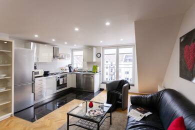 Wohnung zur Miete Wohnen auf Zeit 2.760 € 3 Zimmer 60 m² frei ab sofort Zeisselstrasse 0 Nordend - West Frankfurt am Main 60318