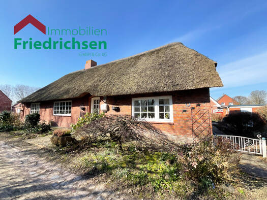 Einfamilienhaus zum Kauf 195.000 € 3 Zimmer 108 m² 774 m² Grundstück Niebüll 25899