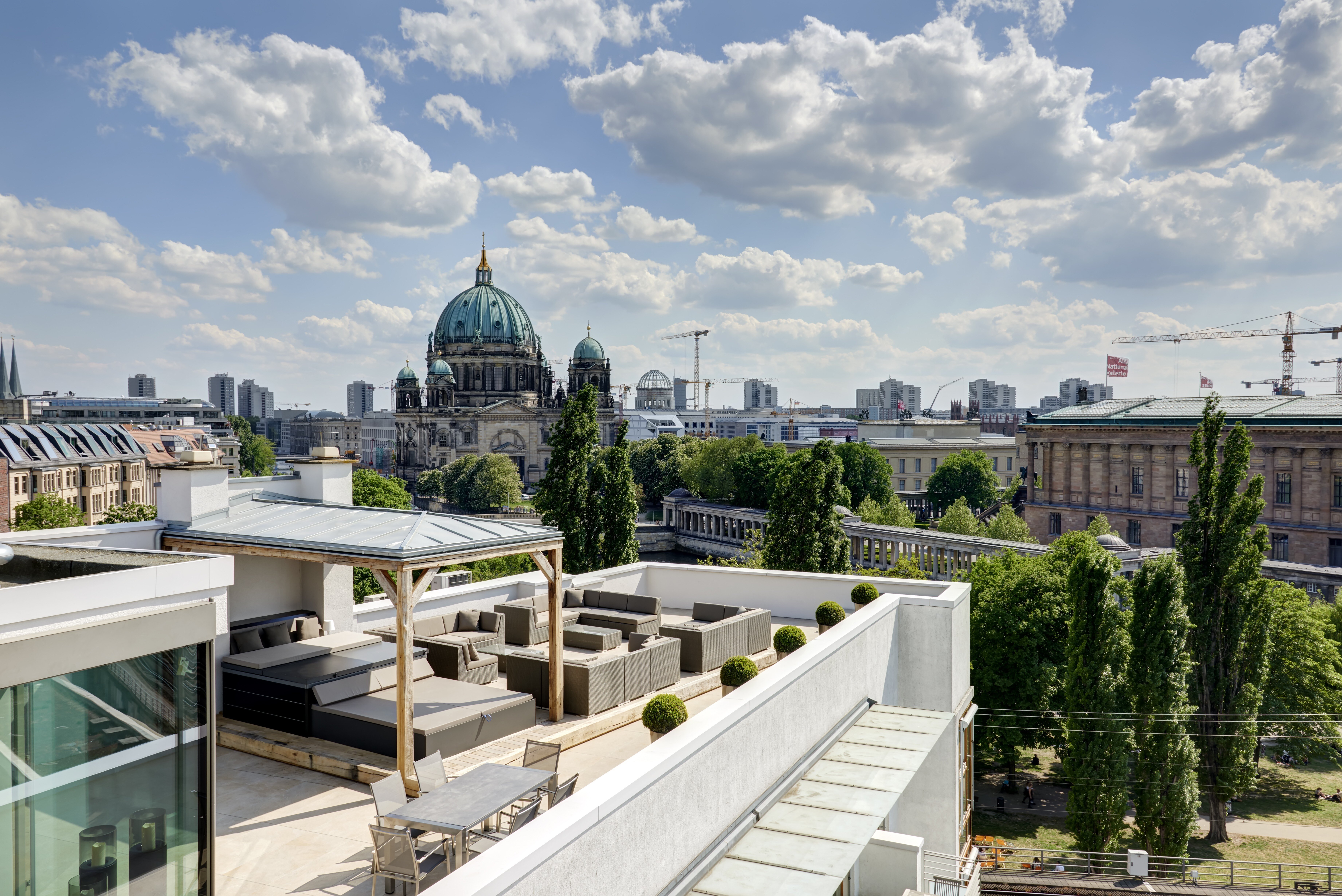 Penthouse zum Kauf 8.500.000 € 6 Zimmer 355 m²<br/>Wohnfläche 6.<br/>Geschoss Mitte Berlin 10178