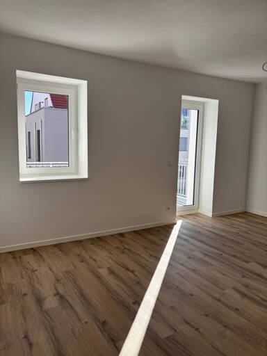 Wohnung zur Miete 1.250 € 4 Zimmer 98 m² 1. Geschoss frei ab sofort Katzwang Nürnberg 90455