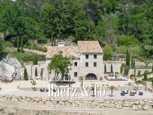 Haus zum Kauf 2.150.000 € 6 Zimmer 345 m² 94.000 m² Grundstück tourrettes 83440