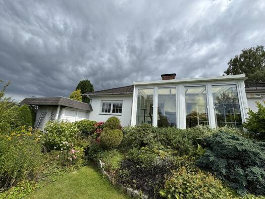 Bungalow zur Miete 1.500 € 3 Zimmer 96 m² 944 m² Grundstück frei ab 01.09.2025 Fleestedt Seevetal 21217